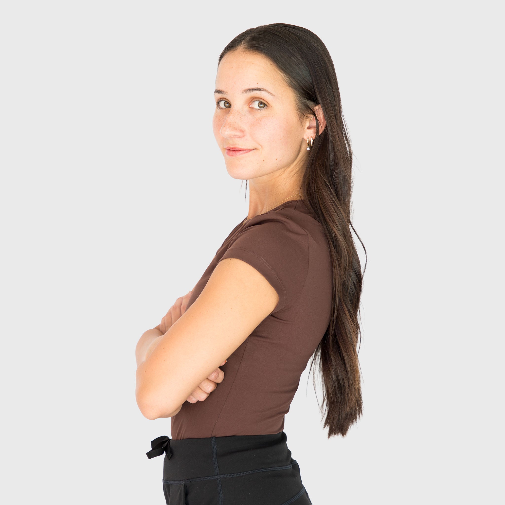 CloudSoft Short Sleeve underscrub in Espresso, on model